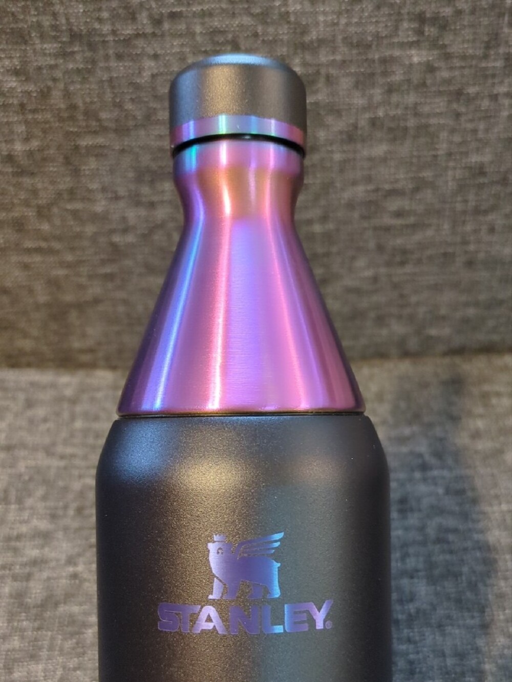 Limited Stanley Black Chroma Slim Bottle with Iridescent Purple Logo and Cap - Picture 9 of 11
